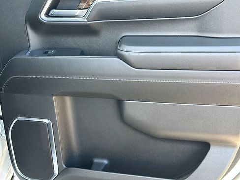 Used 2024 GMC Sierra 1500 Elevation w/ Preferred Package image 16