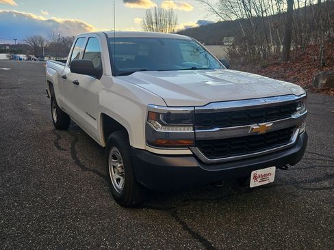 Used 2017 Chevrolet Silverado 1500 W/T w/ WT Convenience Package image 4