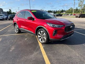 Used 2025 Ford Escape Platinum AWD/4WD 360° Tour