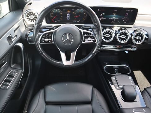 Used 2021 Mercedes-Benz A 220 image 11