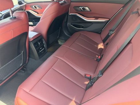 Used 2023 BMW 330i Sedan w/ Premium Package RWD image 16