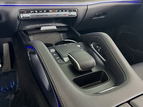 Certified 2025 Mercedes-Benz GLE 350 4MATIC image 6