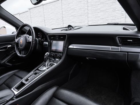 Used 2013 Porsche 911 Carrera 4 AWD/4WD image 11