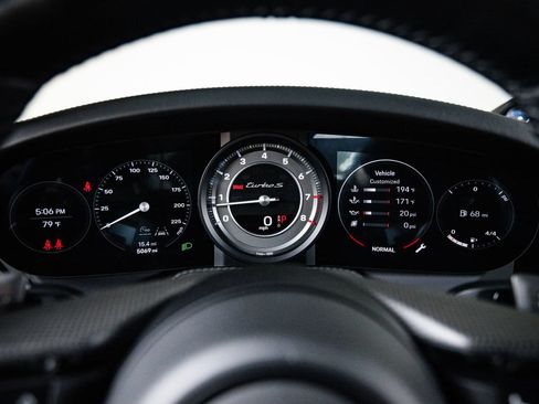 Certified 2025 Porsche 911 Turbo S AWD/4WD image 15
