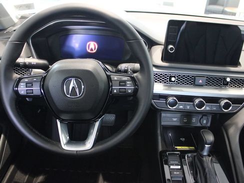 New 2026 Acura Integra FWD image 5