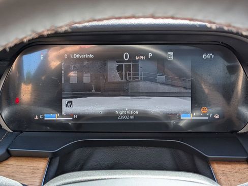 Used 2023 Jeep Grand Cherokee Summit AWD/4WD image 19