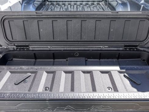 New 2026 Chevrolet Colorado W/T w/ WT Custom Package image 9