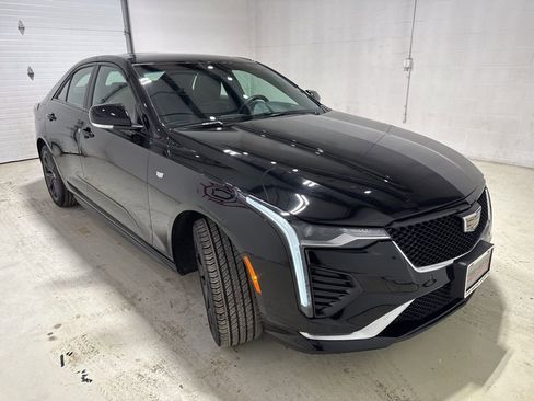 Used 2025 Cadillac CT4 Sport image 3