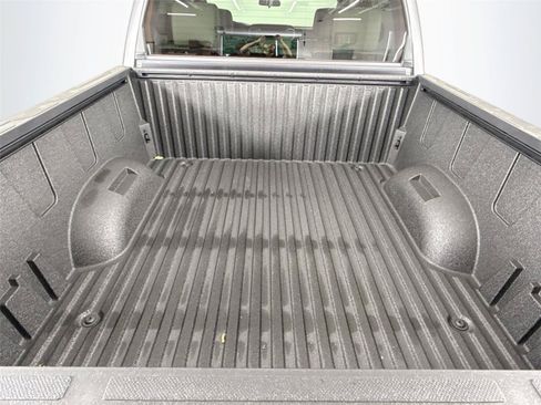Used 2025 Toyota Tundra SR5 AWD/4WD image 36