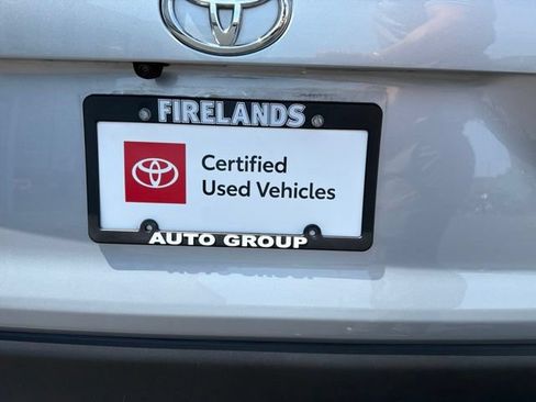 Used 2023 Toyota RAV4 LE FWD image 10