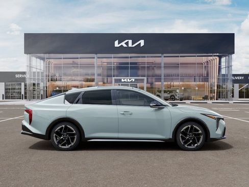 New 2026 Kia K4 GT-Line w/ GT-Line Premium Package FWD image 39