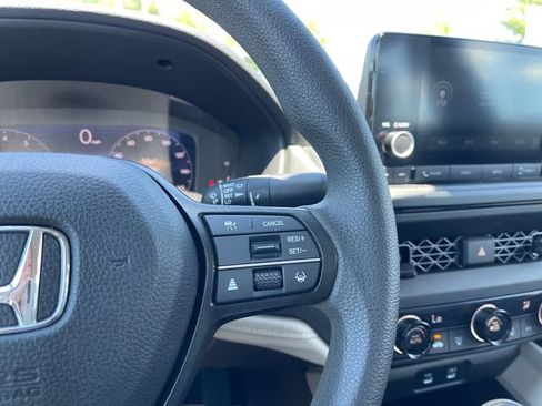 Used 2023 Honda Accord LX image 22