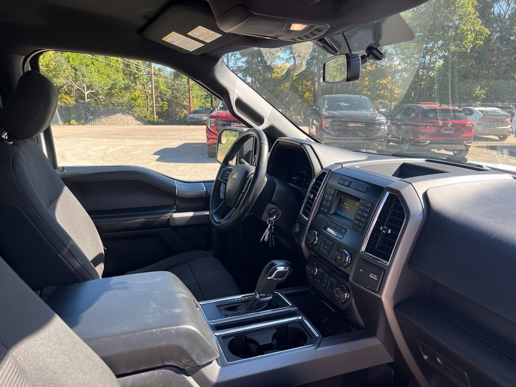 Used 2015 Ford F150 XLT w/ Equipment Group 301A Mid AWD/4WD image 38