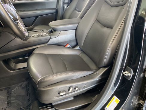 Used 2021 Cadillac XT5 Premium Luxury AWD/4WD image 9