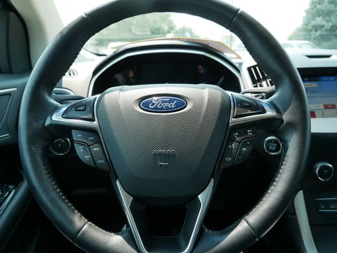 Used 2019 Ford Edge SEL w/ Equipment Group 201A AWD/4WD image 25