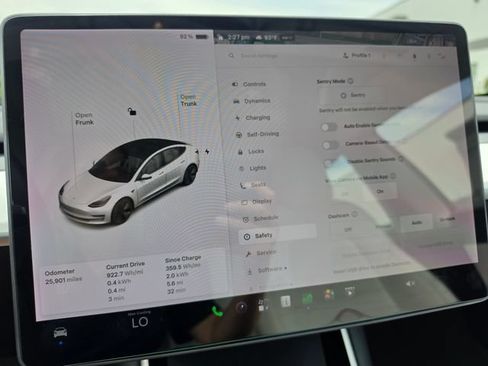 Used 2020 Tesla Model 3 Standard Range Plus RWD image 55