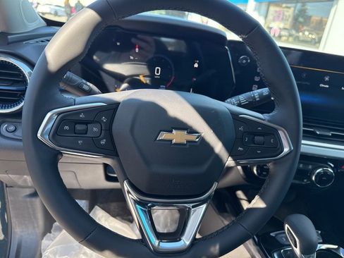 New 2026 Chevrolet Trax LT image 19