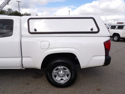 Used 2022 Toyota Tacoma SR RWD image 42