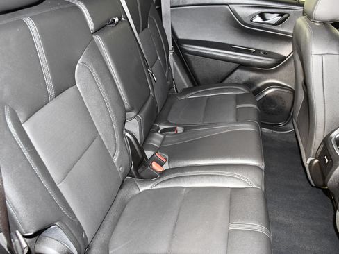 Used 2021 Chevrolet Blazer LT AWD/4WD image 42
