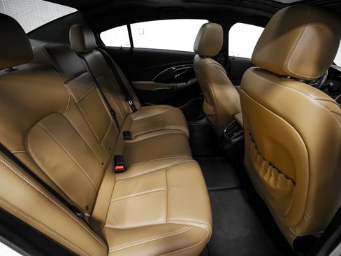 Used 2016 Buick LaCrosse Sport Touring image 19