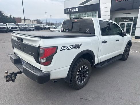 Used 2020 Nissan Titan PRO-4X w/ Pro-4x Convenience Package image 7