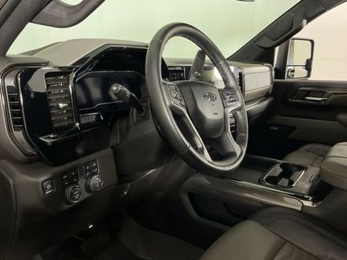 Used 2025 Chevrolet Silverado 2500 ZR2 w/ ZR2 Bison Edition AWD/4WD image 16