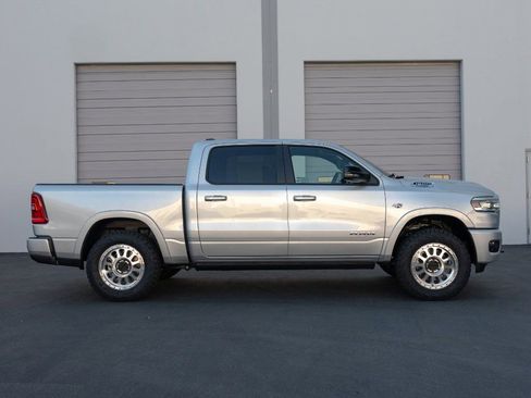 New 2026 RAM 1500 Laramie AWD/4WD image 7