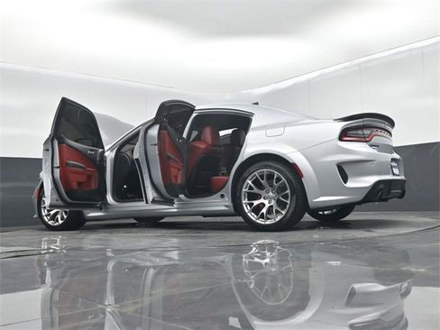 Used 2022 Dodge Charger SRT Hellcat image 78