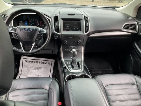 Used 2015 Ford Edge SEL w/ Equipment Group 201A image 28
