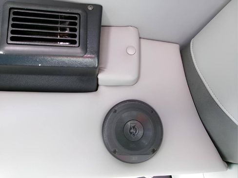 Used 2025 Mercedes-Benz Sprinter 2500 image 14