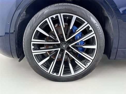 Used 2023 Maserati Grecale Modena image 11