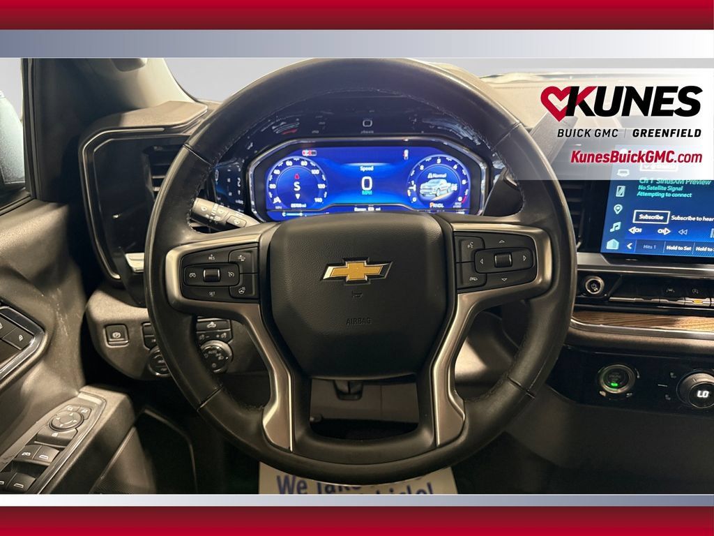Used 2024 Chevrolet Silverado 1500 LT AWD/4WD image 15