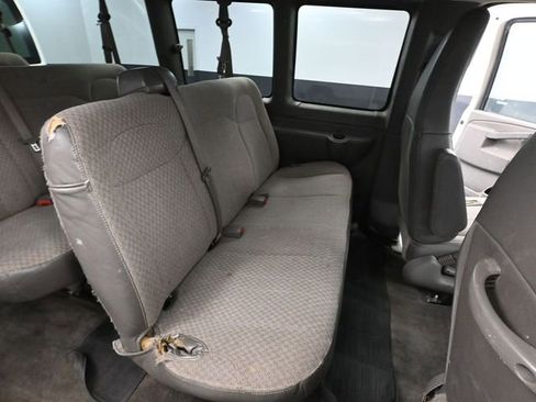 Used 2017 Chevrolet Express 3500 LT w/ LT Preferred Equipment Group image 38