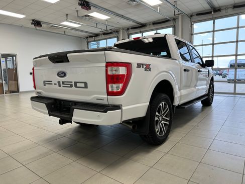 Used 2022 Ford F150 XL w/ STX Appearance Package image 5