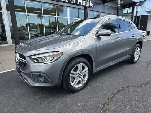 Certified 2021 Mercedes-Benz GLA 250 GLA 250 w/ Premium Package image 2