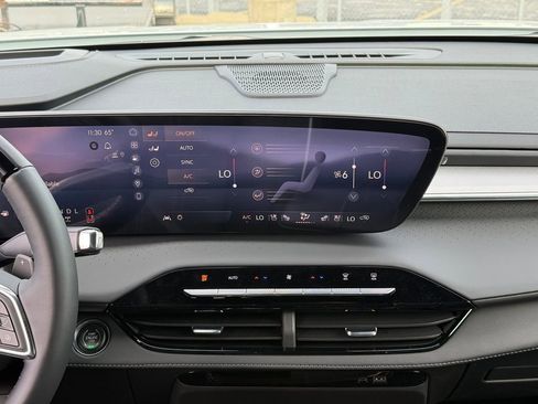 New 2026 Buick Enclave Avenir w/ Super Cruise Package image 28