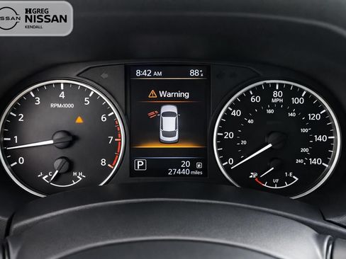 Certified 2024 Nissan Altima 2.5 S FWD image 9