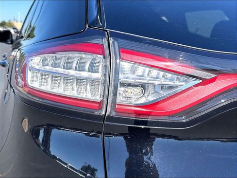 Used 2016 Ford Edge Sport w/ Equipment Group 401A AWD/4WD image 23