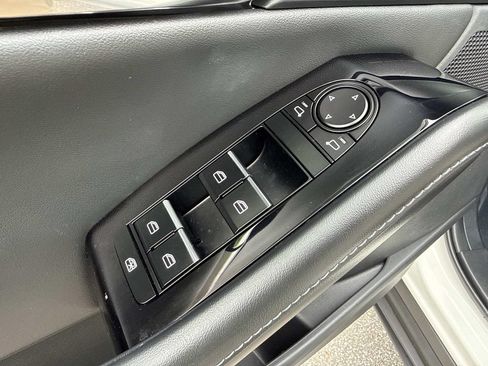 Used 2024 MAZDA CX-30 AWD 2.5 S w/ Preferred Package image 22