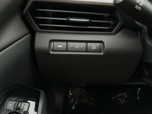 New 2025 Nissan Altima 2.5 SR image 14