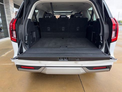 Used 2025 Ford Expedition Max Platinum AWD/4WD image 16