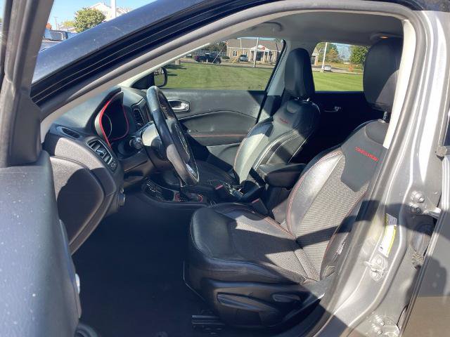 Used 2019 Jeep Compass Trailhawk AWD/4WD image 8