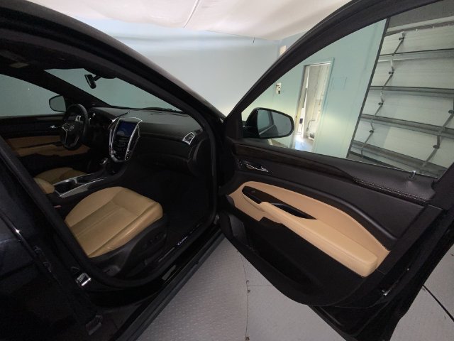 Used 2015 Cadillac SRX Premium w/ Trailering Package AWD/4WD image 24