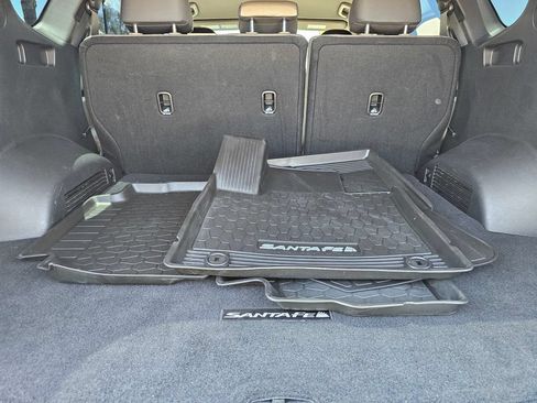 Certified 2023 Hyundai Santa Fe SEL FWD image 18