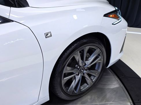 Used 2021 Lexus ES 350 F Sport w/ Accessory Package 2 FWD image 4