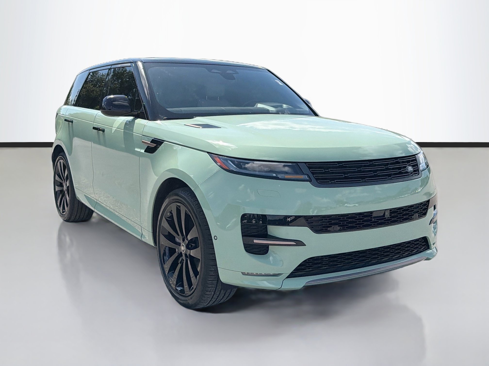Used 2025 Land Rover Range Rover Sport Dynamic SE AWD/4WD image 7