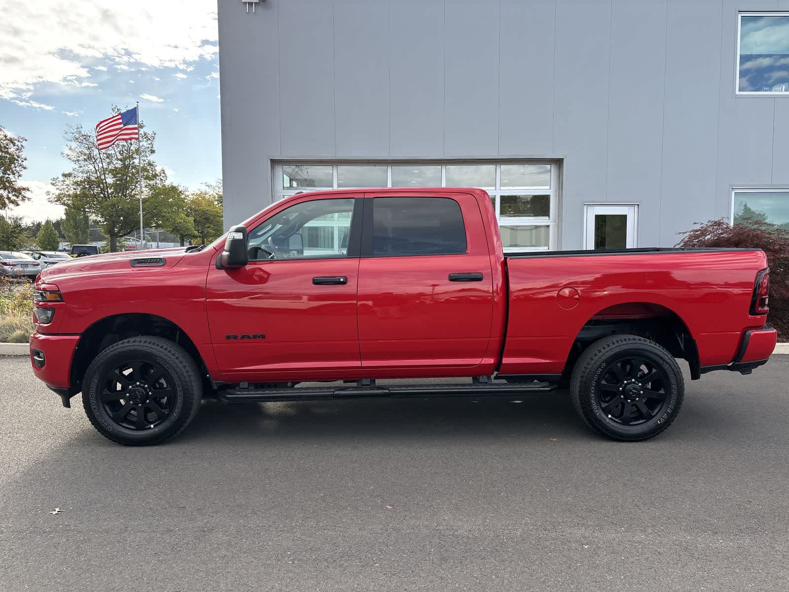 Used 2026 RAM 2500 Big Horn AWD/4WD image 2