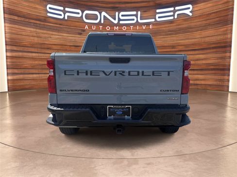 Used 2024 Chevrolet Silverado 1500 Custom Trail Boss w/ Turbomax Blackout Package AWD/4WD image 7