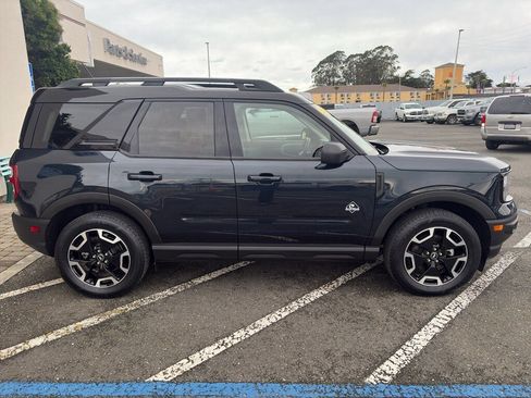 Used 2022 Ford Bronco Sport Outer Banks w/ Tech Package image 22