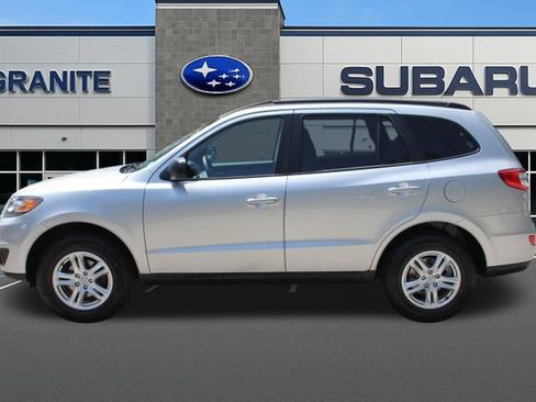 Used 2012 Hyundai Santa Fe GLS AWD/4WD image 7